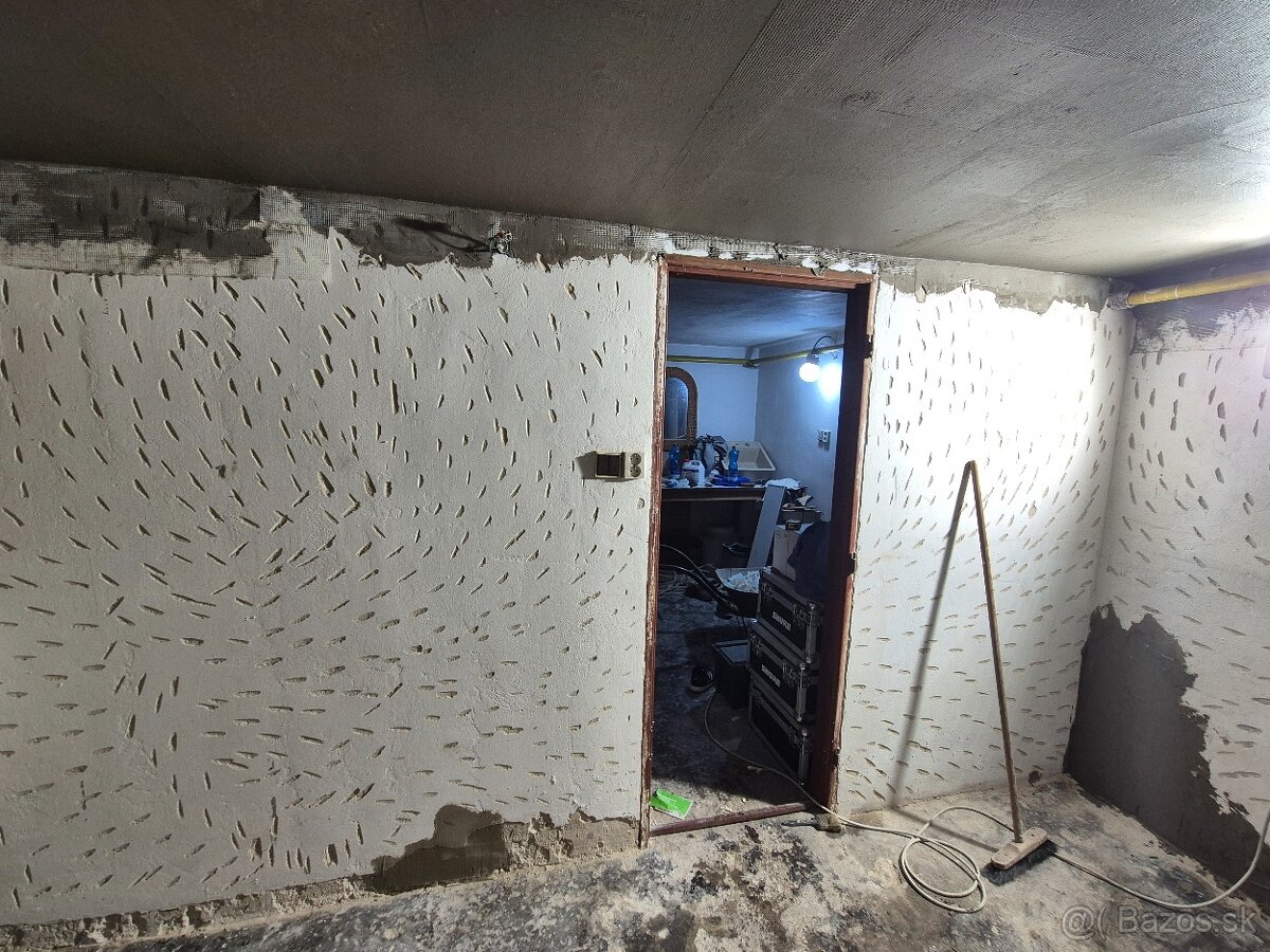 Príjazdová cesta zo zámkovej dlažby
